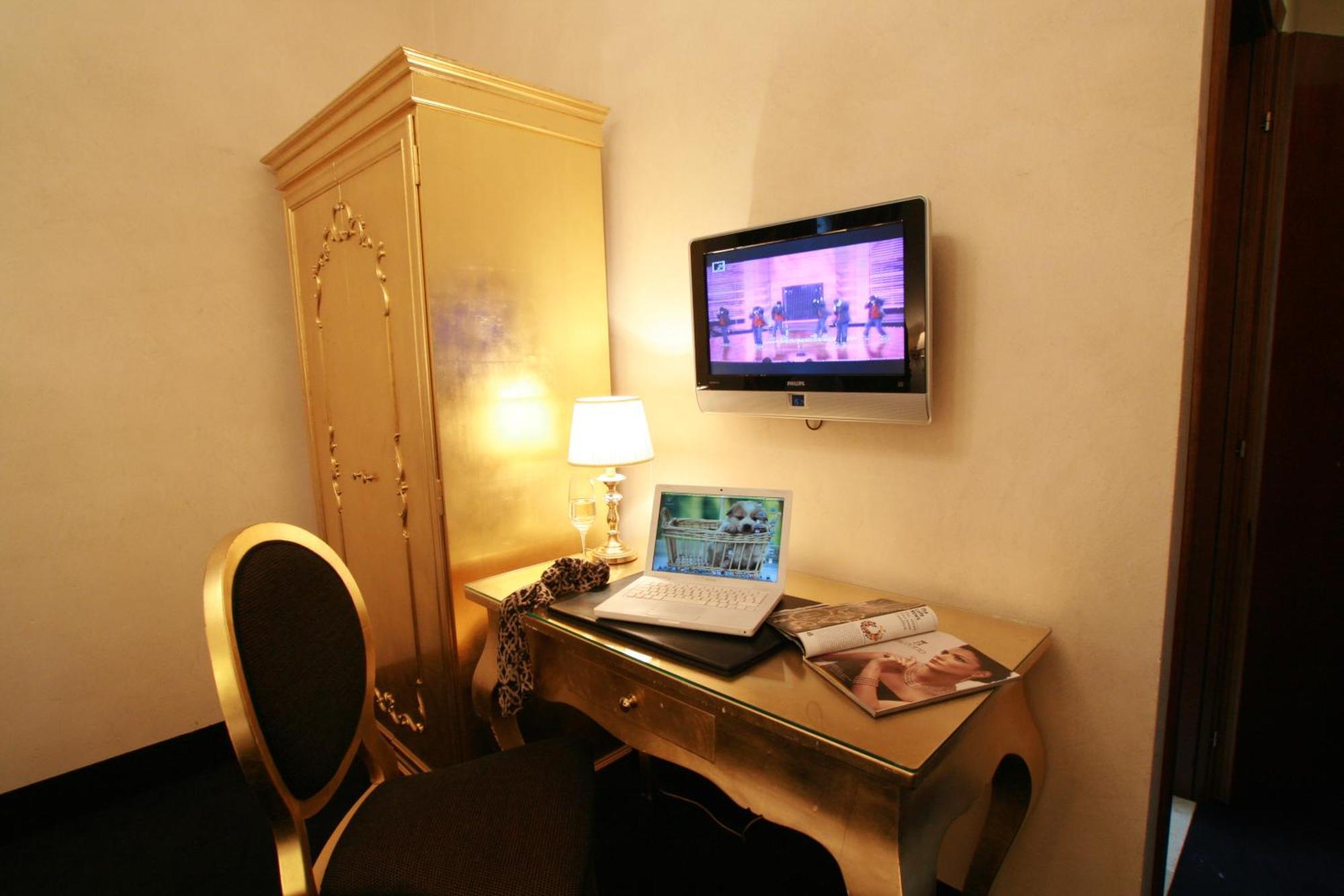 Hotel Al Ponte Dei Sospiri Venice Ngoại thất bức ảnh