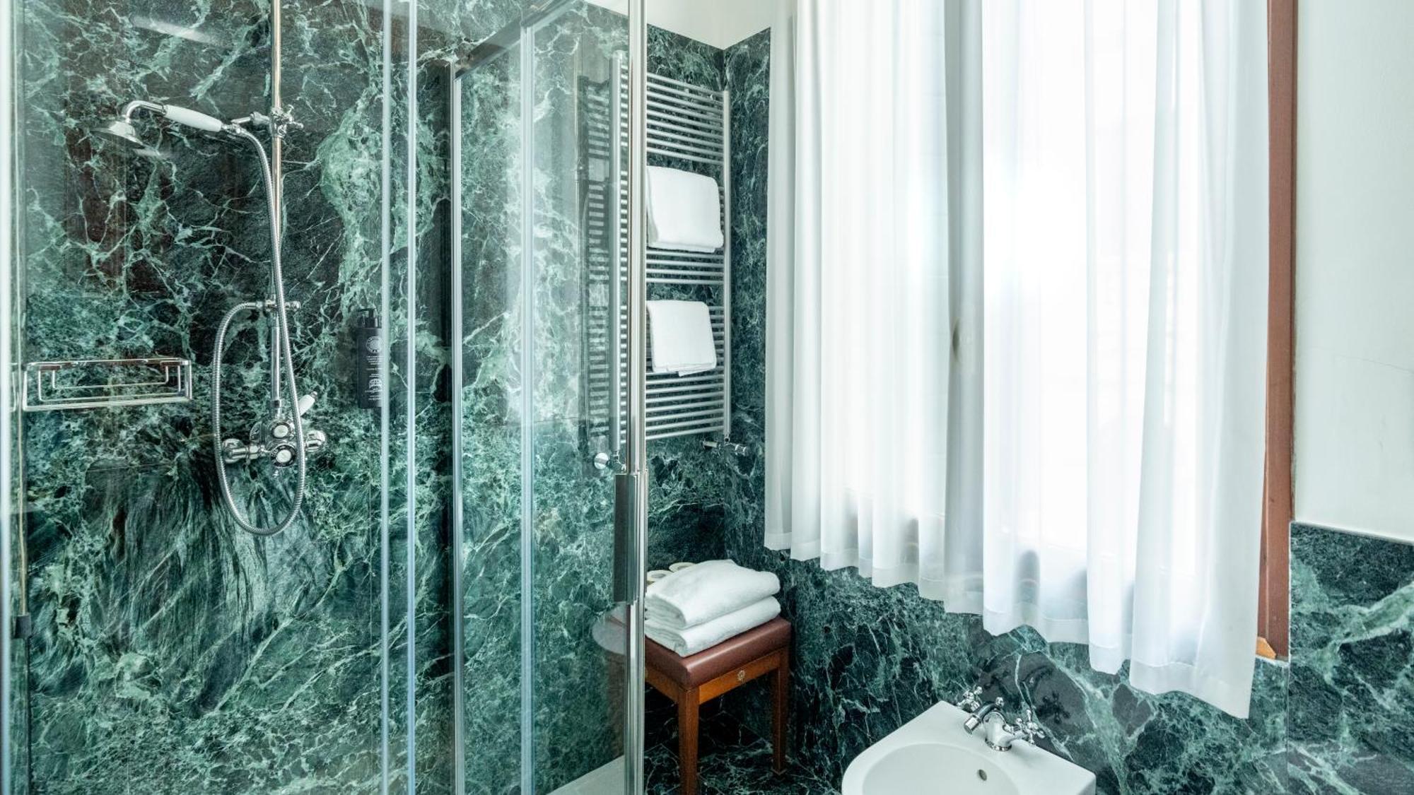 Hotel Al Ponte Dei Sospiri Venice Ngoại thất bức ảnh
